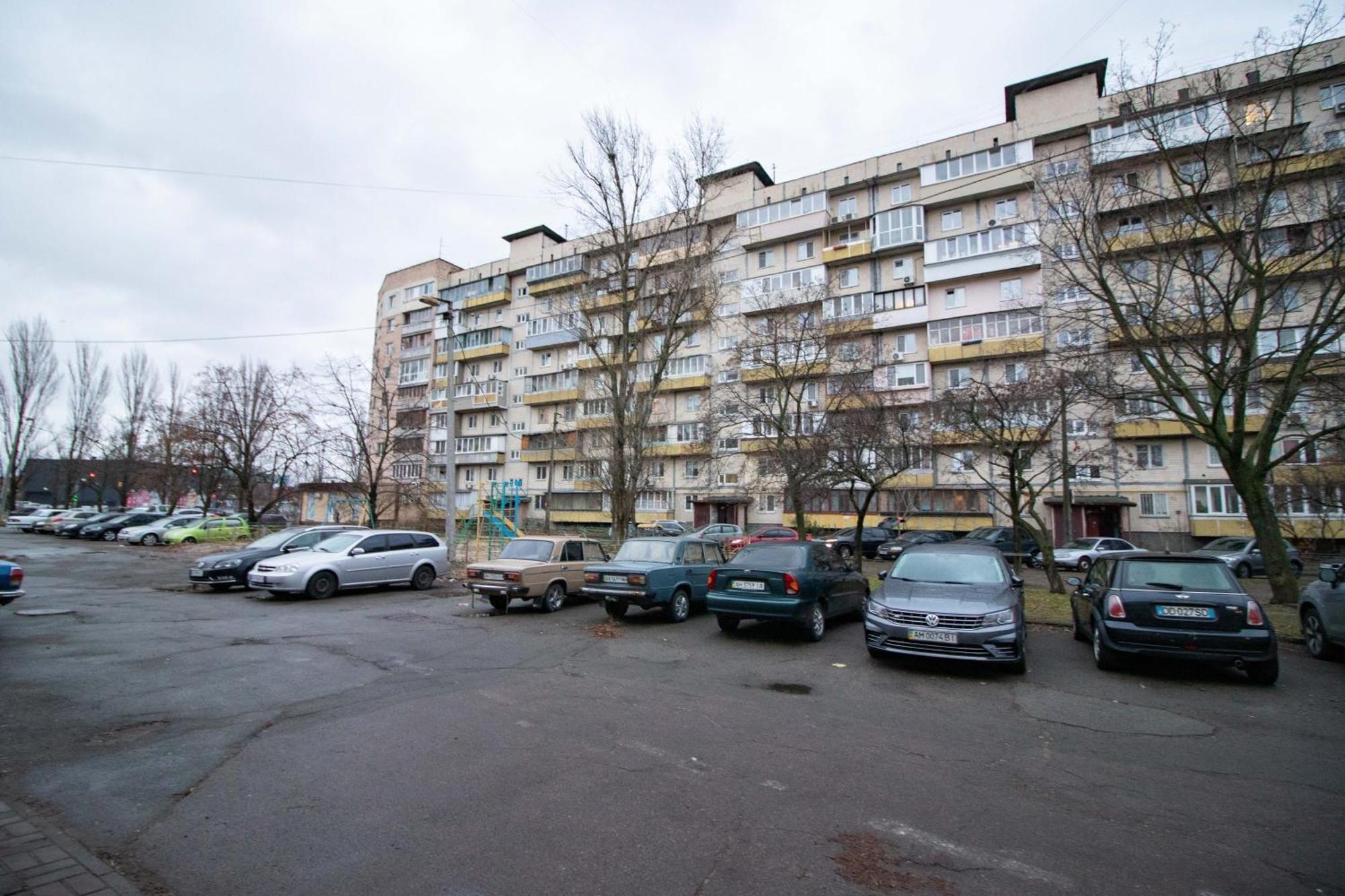Kvartirkoff Na Volodymyra Ivasiuka 19A Kiev Exteriör bild